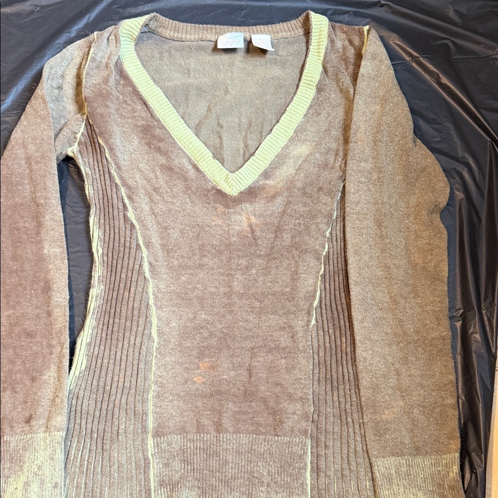 Daytrip Sweater Armpit to armpit 17”, back top of neck to bottom hem 24 1/2”